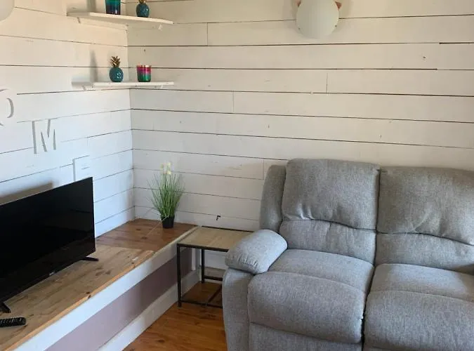 La Petite Maison Dans Le Maquis